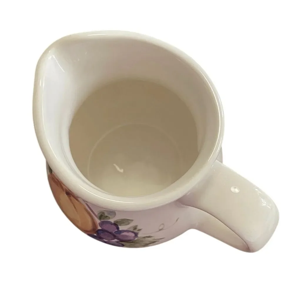 Vintage Pfaltzgraff Orchard Pitcher Creamer Perfect!‎ USA